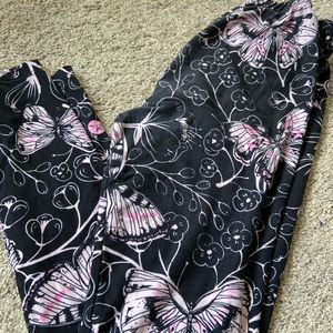 Sweetlegs leggings size petite

All worn very little